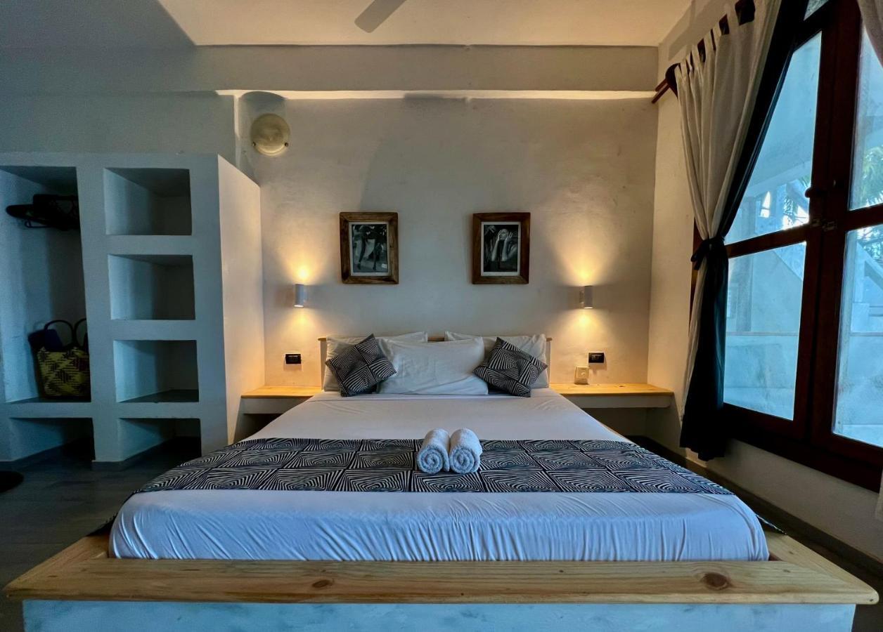 Bed and Breakfast White Dream à Kiwengwa  Extérieur photo