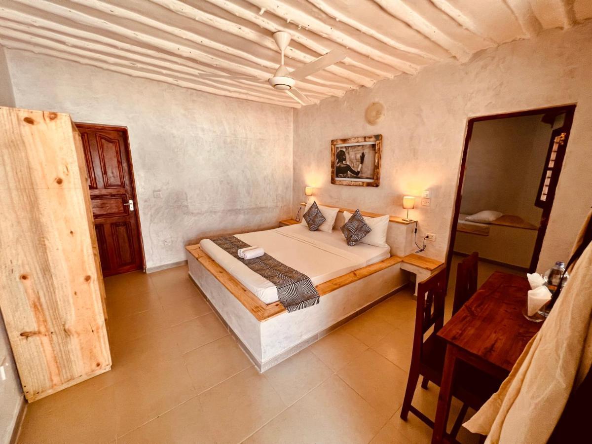Bed and Breakfast White Dream à Kiwengwa  Extérieur photo